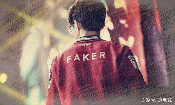 韩网投票最佳阵容结果与官方最相似 仅ADC位置阵容不同！